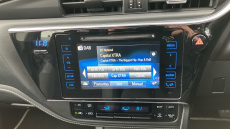 Toyota Auris 1.8 Hybrid Icon Tech TSS 5dr CVT Hybrid Estate